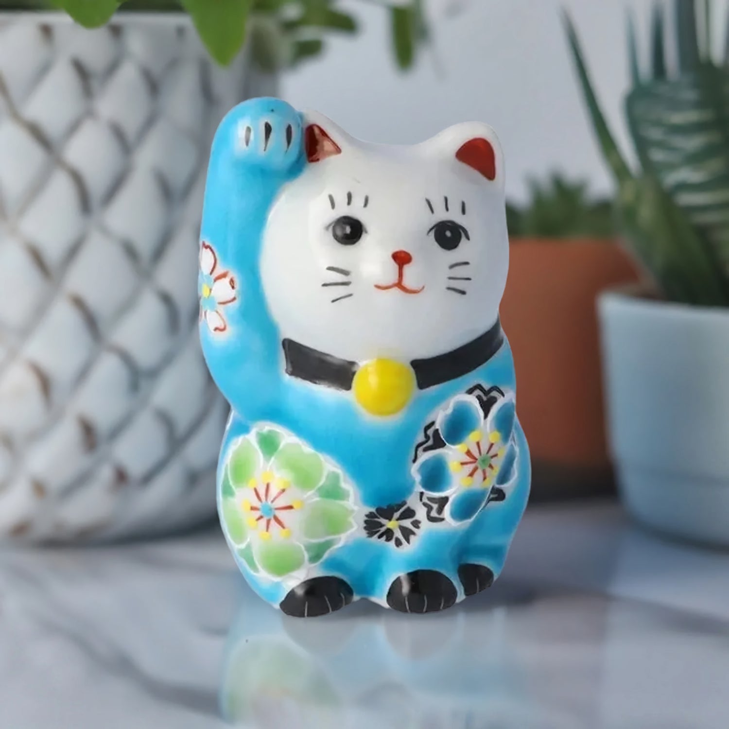 KUTANI WARE  LUCKY CAT(MANEKI NEKO) KASANE ZAKURA (BLUE)/ KOKUZOU KLIN
