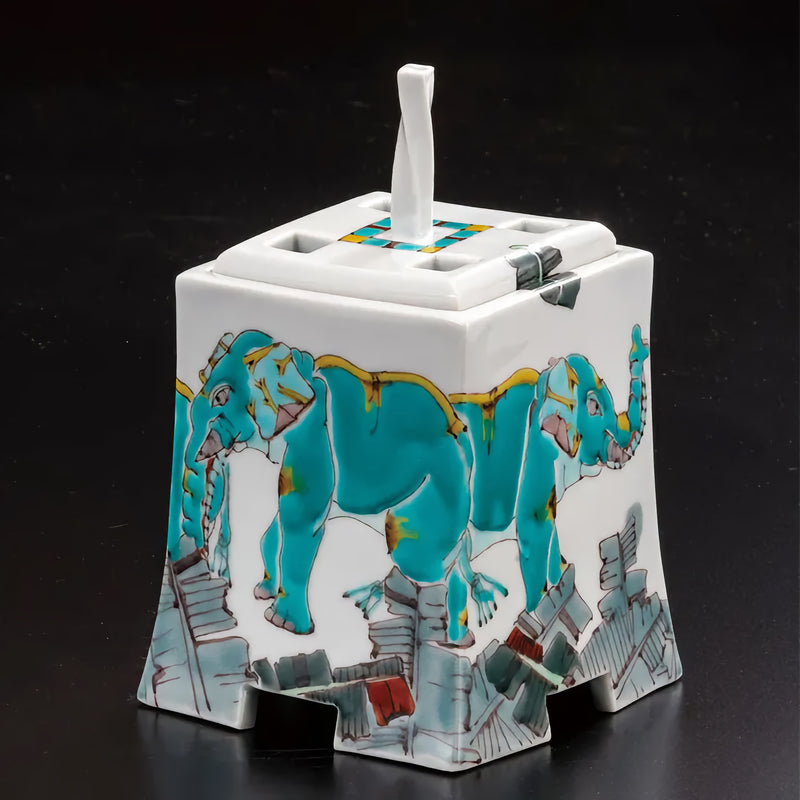 KUTANI JAPANESE INCENSE BURNER PAINTING OF A HERD OF ELEPHANTS /YASUSHI YAMACHIKA